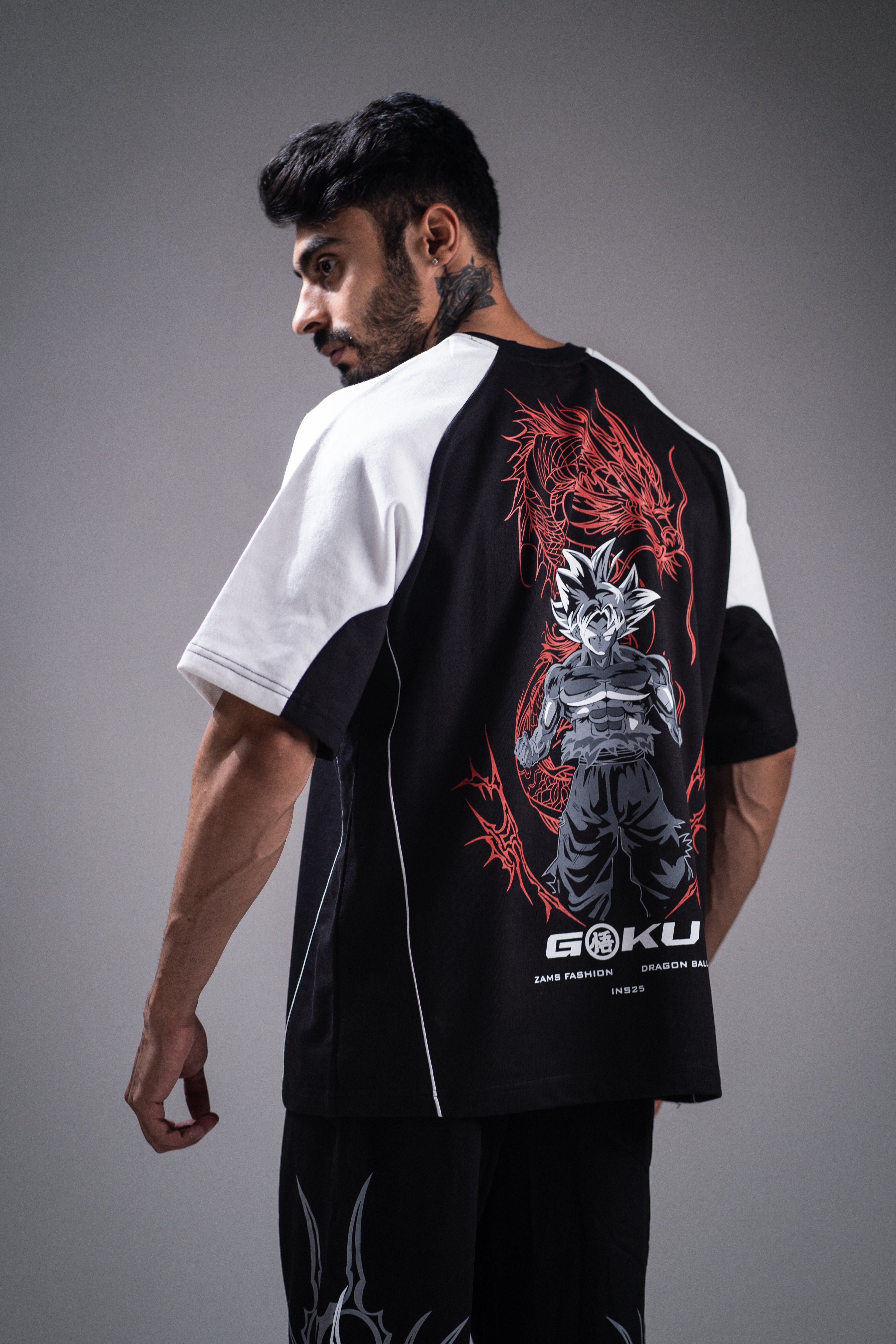 Ultra Instinct Goku (Kakarot) | Oversized Anime T-Shirt – Zams Fashion