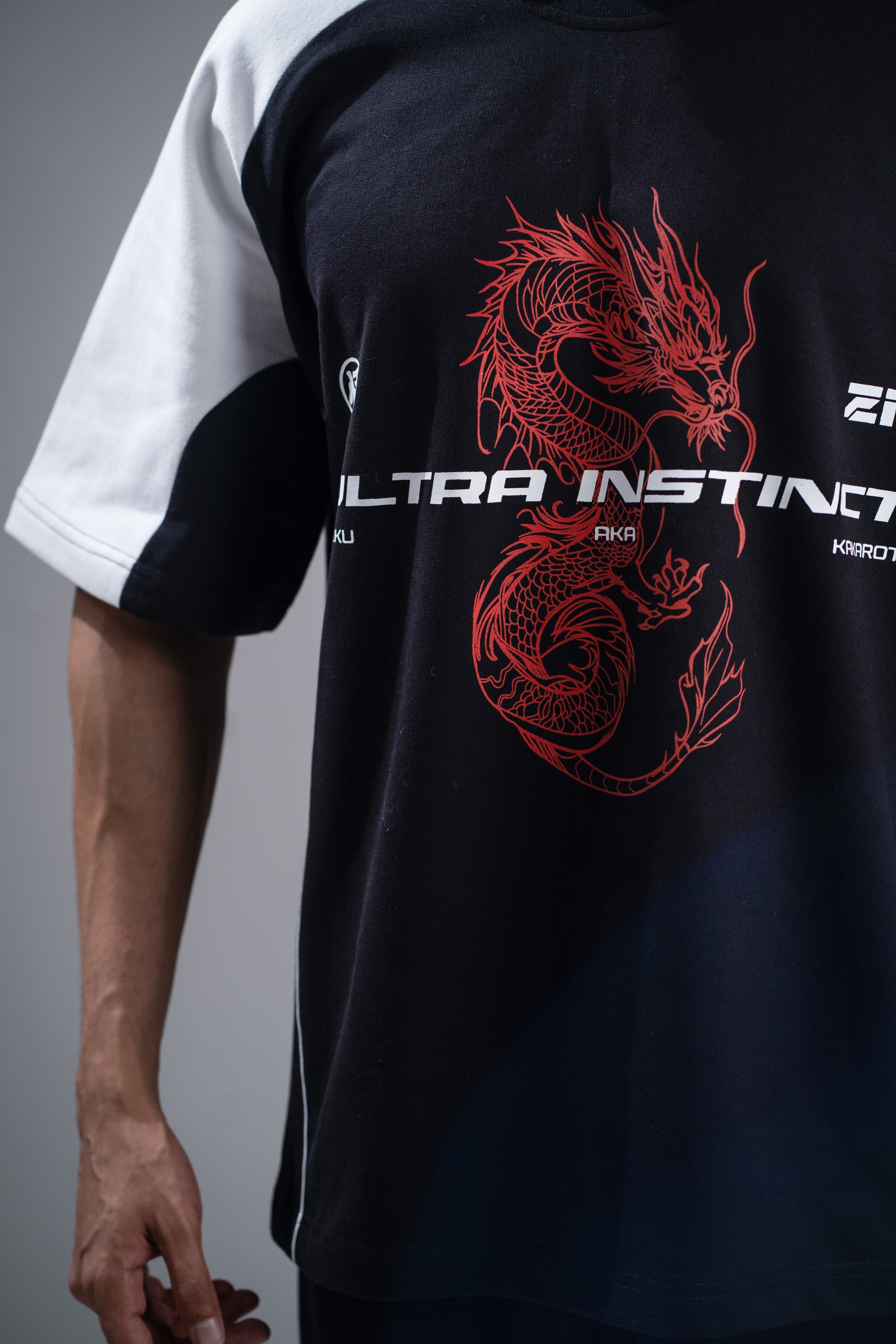 Ultra Instinct Goku (Kakarot) | Oversized Anime T-Shirt ZAMS