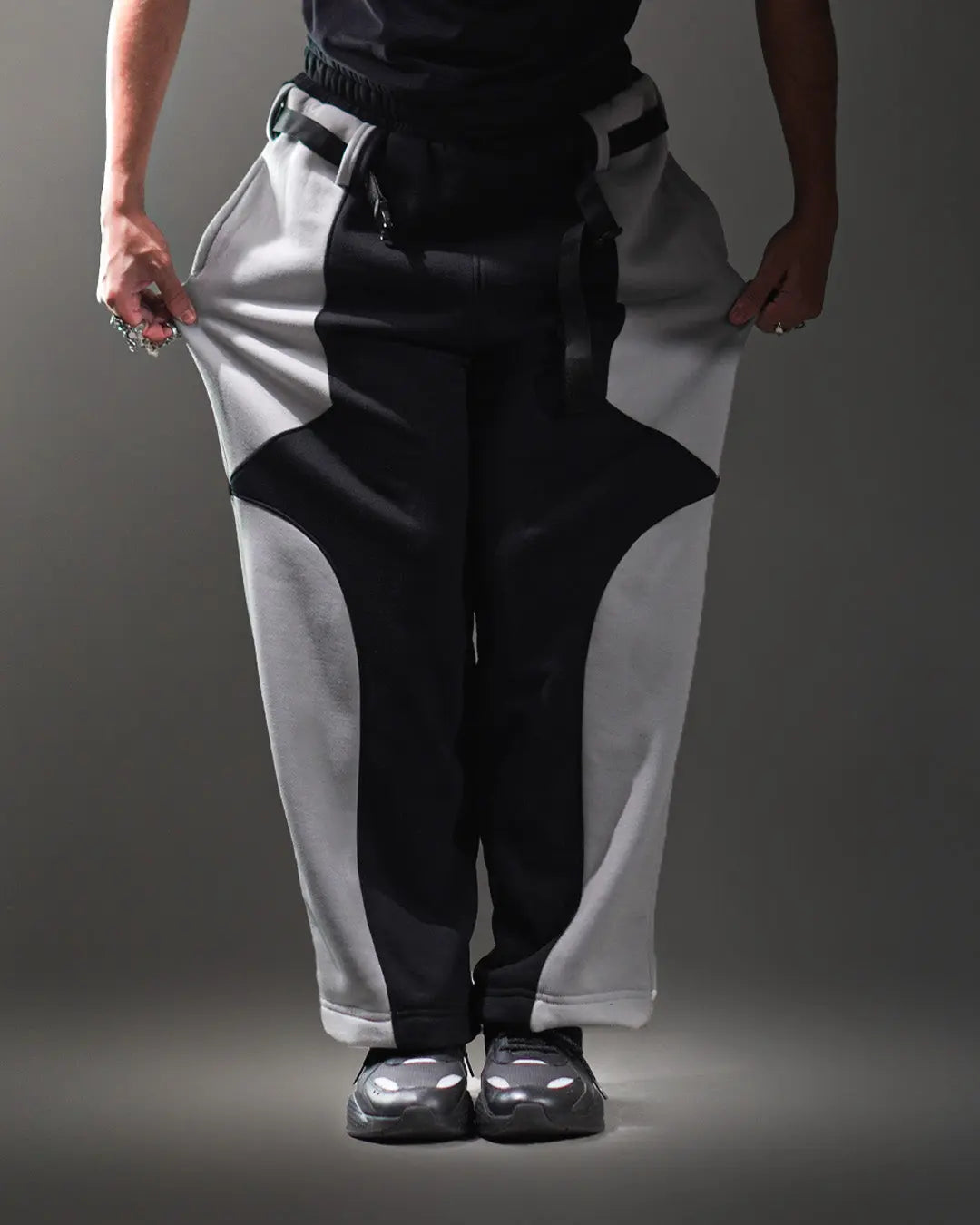 Zams Baggy Fit Tech Sweatpant ZAMS