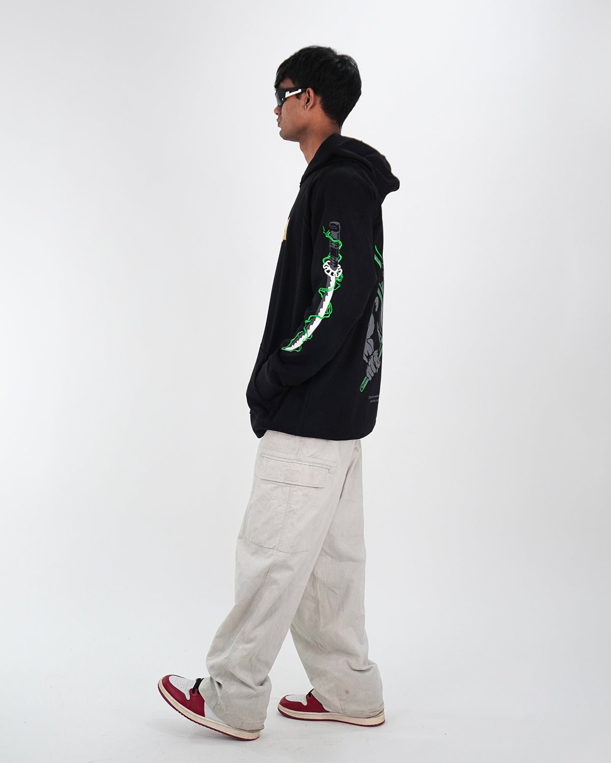 Zoro / One Piece / Oversized Hoodie – Zams Fashion